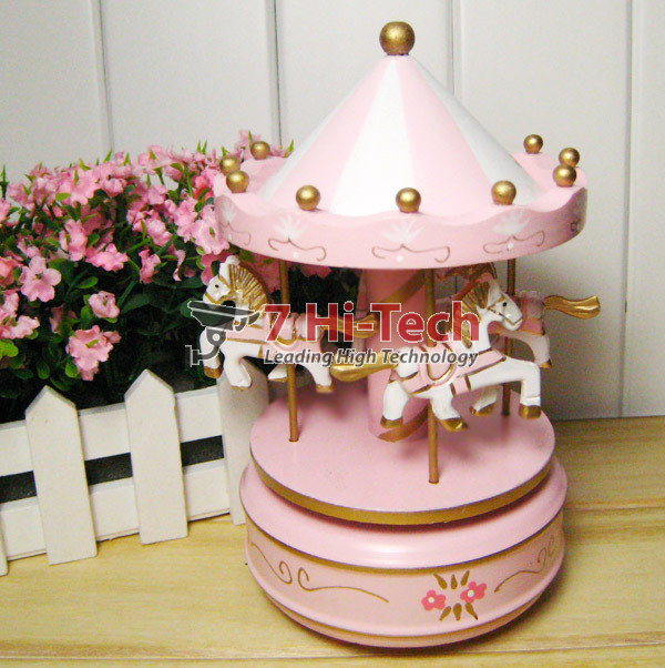 Hộp Nhạc Ngựa Gỗ 06